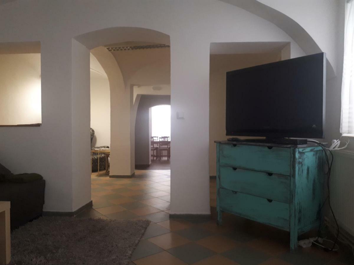 Juestel Apartment Litomerice Luaran gambar